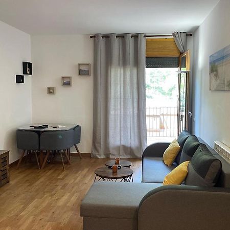 Precioso Calido Apartamento En Sort Con Terraza Apartment Exterior foto